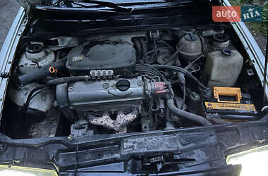 Грузовой фургон Volkswagen Caddy 1996 в 