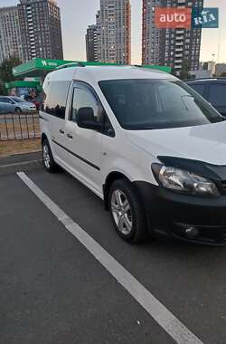 Минивэн Volkswagen Caddy 2011 в Киеве