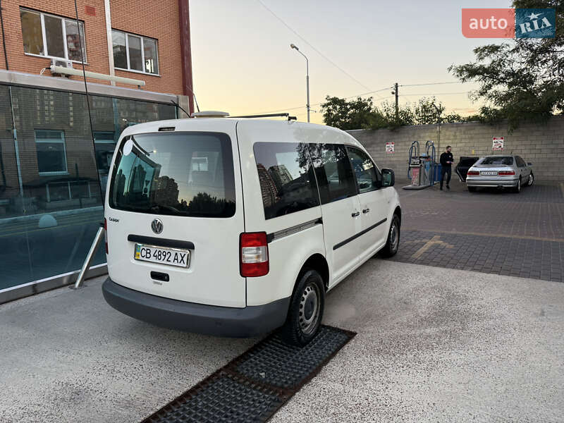 Вантажопасажирський фургон Volkswagen Caddy 2007 в Києві