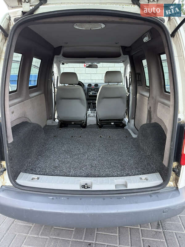Вантажопасажирський фургон Volkswagen Caddy 2007 в Києві