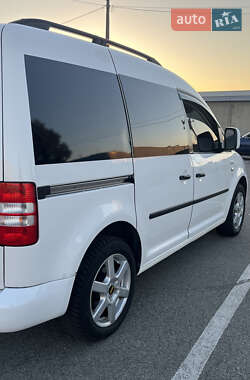 Минивэн Volkswagen Caddy 2013 в 