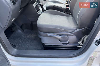 Минивэн Volkswagen Caddy 2011 в 