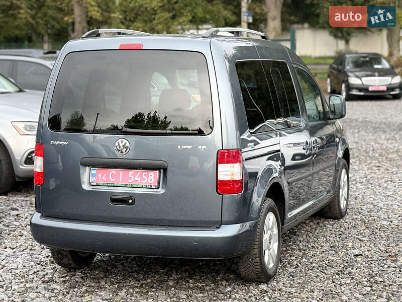 Минивэн Volkswagen Caddy 2010 в Виннице