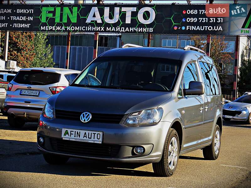 Volkswagen Caddy 2011