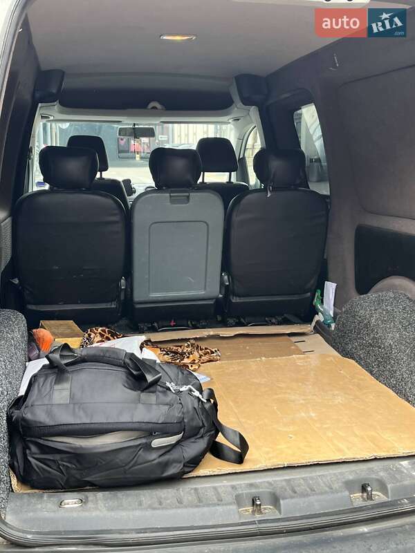 Минивэн Volkswagen Caddy 2013 в Киеве