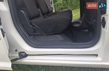 Минивэн Volkswagen Caddy 2013 в 