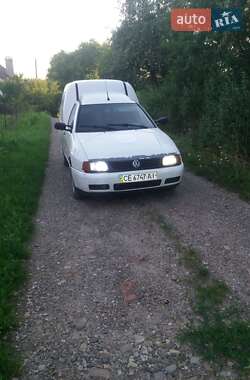 Грузовой фургон Volkswagen Caddy 2003 в Черновцах