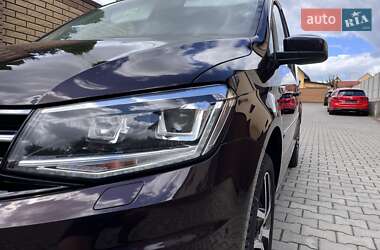 Минивэн Volkswagen Caddy 2016 в 