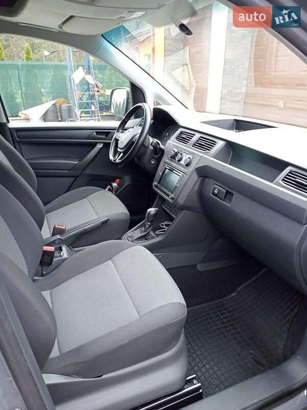 Грузовой фургон Volkswagen Caddy 2019 в Киеве