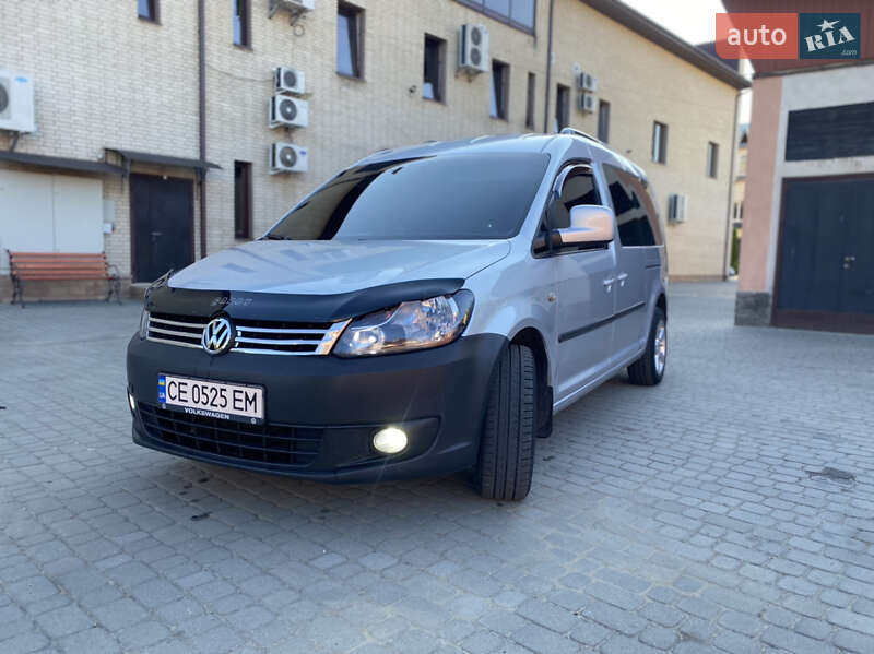 Минивэн Volkswagen Caddy 2011 в 