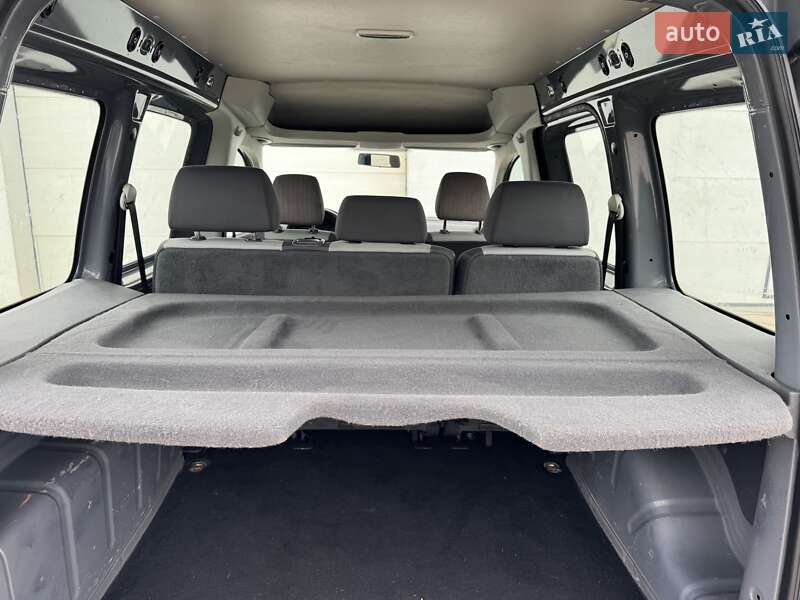 Минивэн Volkswagen Caddy 2011 в Сарнах
