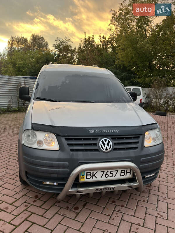 Минивэн Volkswagen Caddy 2009 в Ровно