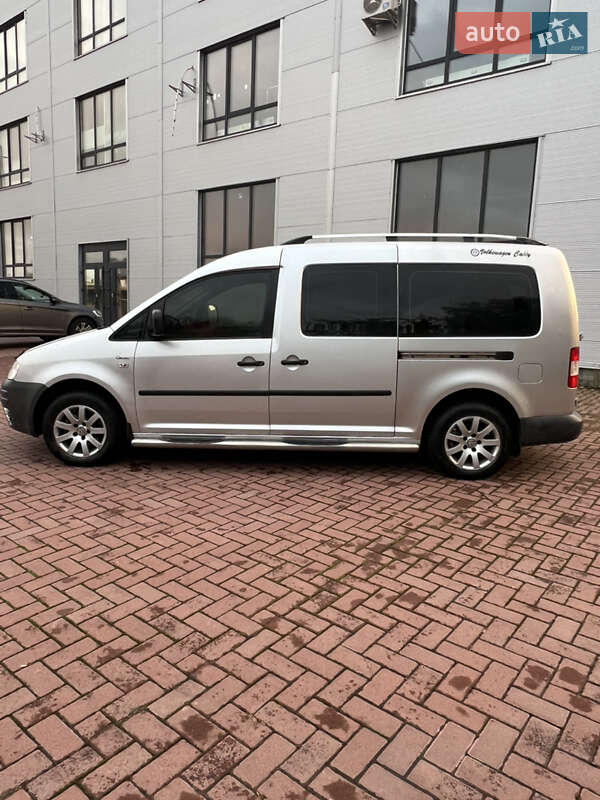 Минивэн Volkswagen Caddy 2009 в Ровно