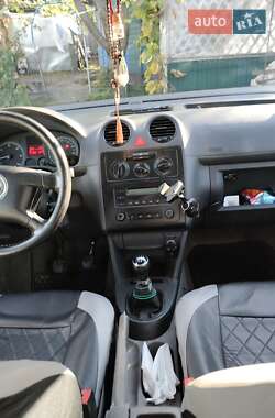 Минивэн Volkswagen Caddy 2004 в 