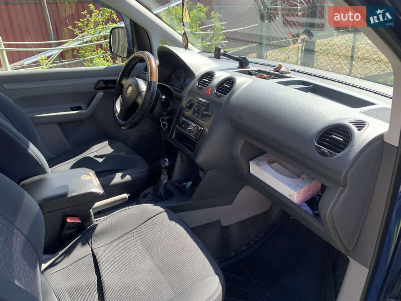 Минивэн Volkswagen Caddy 2007 в Болехове