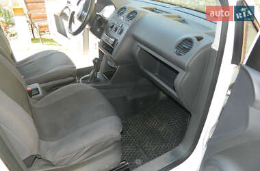 Грузовой фургон Volkswagen Caddy 2011 в 