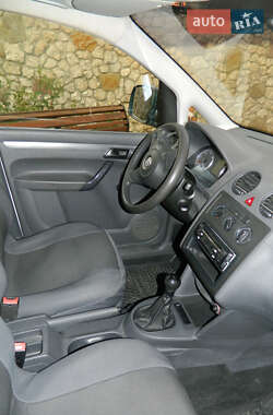 Грузовой фургон Volkswagen Caddy 2011 в 