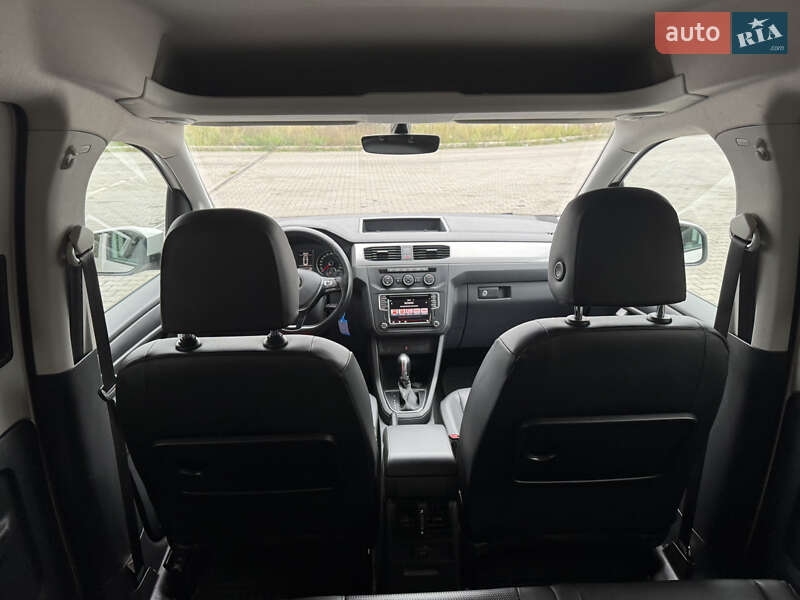 Минивэн Volkswagen Caddy 2016 в Львове