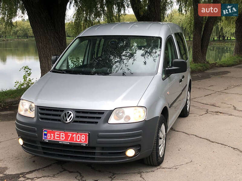 Минивэн Volkswagen Caddy 2010 в Ровно