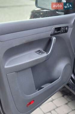 Минивэн Volkswagen Caddy 2012 в 