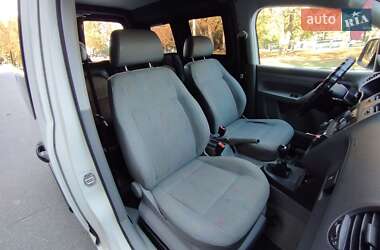 Мінівен Volkswagen Caddy 2005 в 
