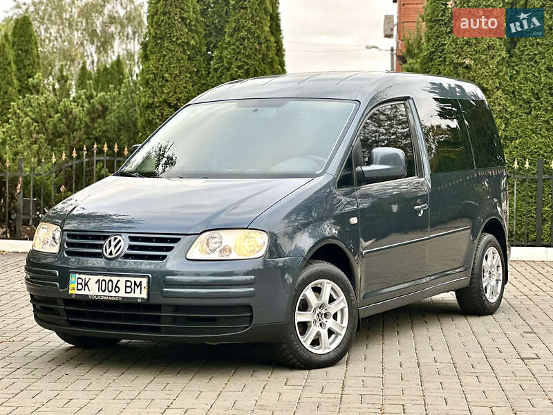 Минивэн Volkswagen Caddy 2004 в Кропивницком