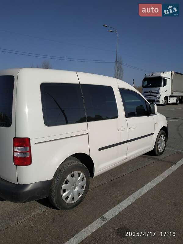 Минивэн Volkswagen Caddy 2010 в Чернигове