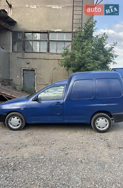 Грузовой фургон Volkswagen Caddy 2001 в 