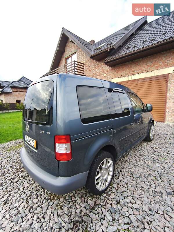 Минивэн Volkswagen Caddy 2006 в Львове