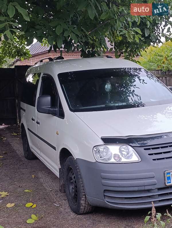 Минивэн Volkswagen Caddy 2005 в Лебедине
