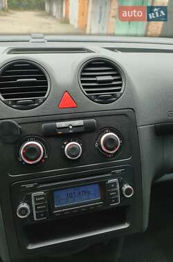Минивэн Volkswagen Caddy 2009 в 