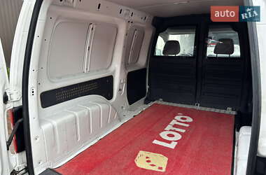 Грузовой фургон Volkswagen Caddy 2015 в 