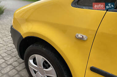 Минивэн Volkswagen Caddy 2006 в 