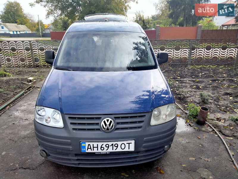 Минивэн Volkswagen Caddy 2008 в 