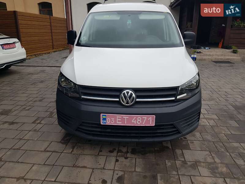 Грузовой фургон Volkswagen Caddy 2018 в Остроге
