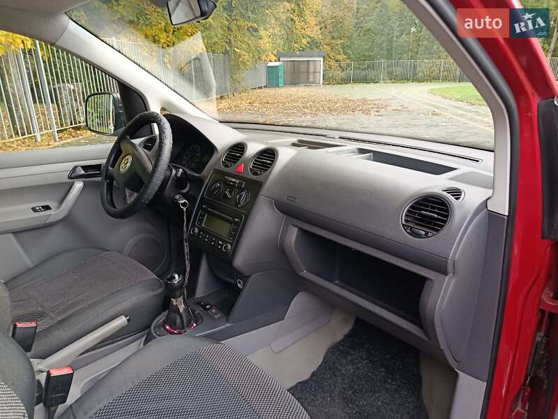 Минивэн Volkswagen Caddy 2005 в Вишневце