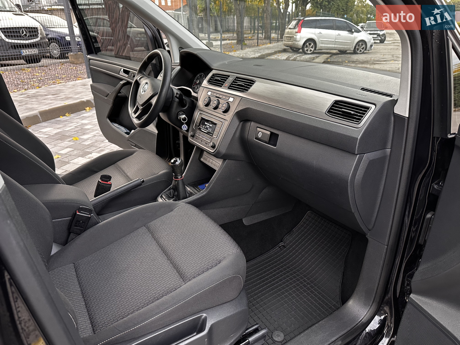 2016 Volkswagen Caddy - мініатюра 28