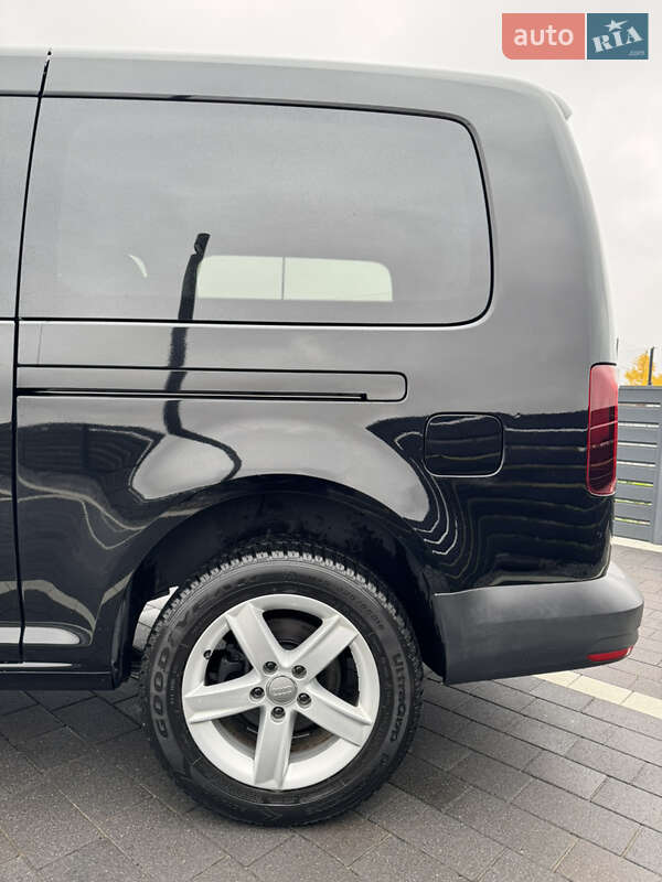 Минивэн Volkswagen Caddy 2017 в Мукачево