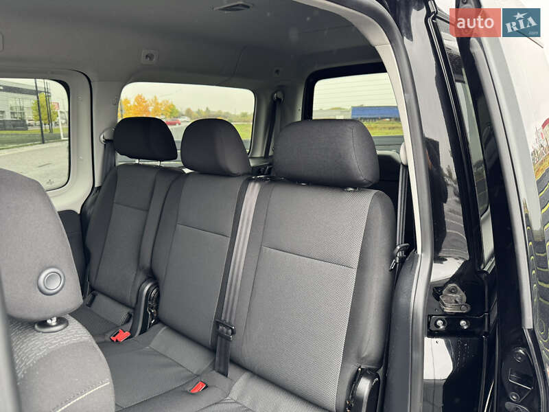 Минивэн Volkswagen Caddy 2017 в Мукачево