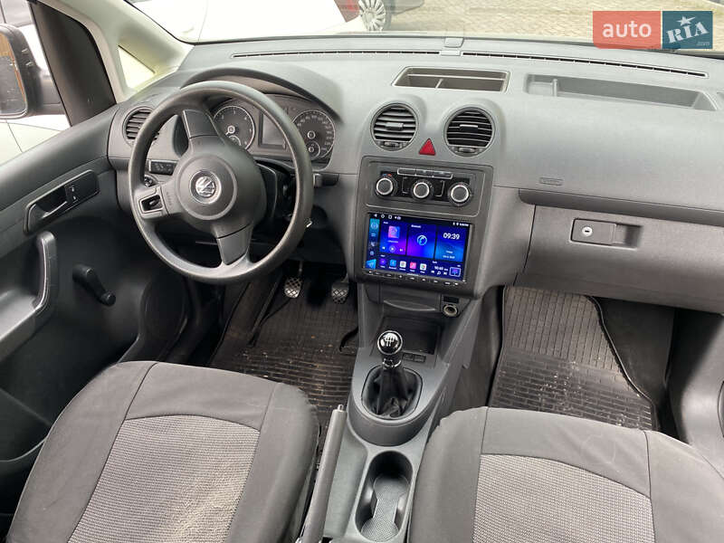 Мінівен Volkswagen Caddy 2012 в Луцьку