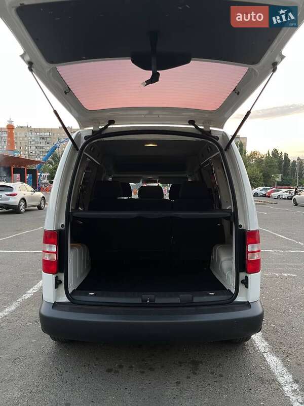 Минивэн Volkswagen Caddy 2013 в Одессе