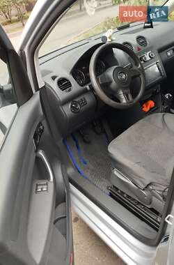 Минивэн Volkswagen Caddy 2013 в 