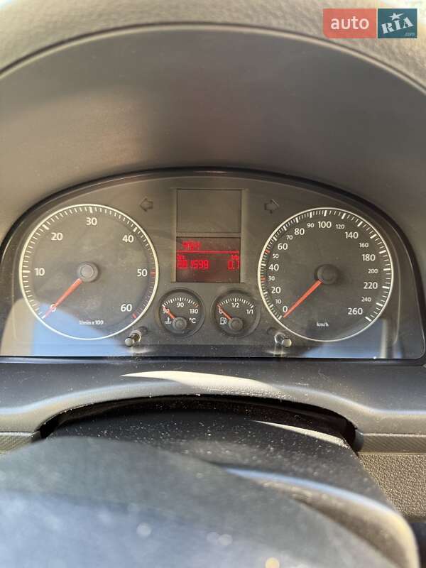 Минивэн Volkswagen Caddy 2006 в Киеве