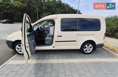 Минивэн Volkswagen Caddy 2010 в 
