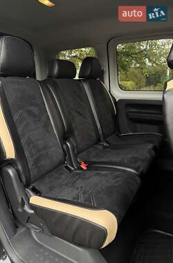 Минивэн Volkswagen Caddy 2015 в 