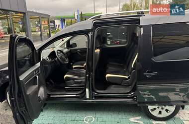 Минивэн Volkswagen Caddy 2015 в 
