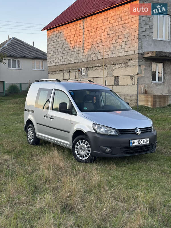 Volkswagen Caddy 2012