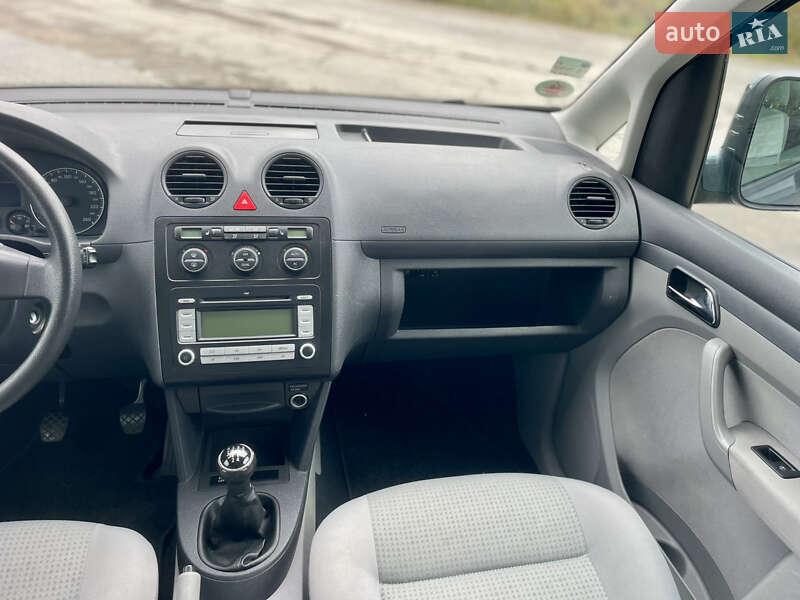 Минивэн Volkswagen Caddy 2008 в Луцке