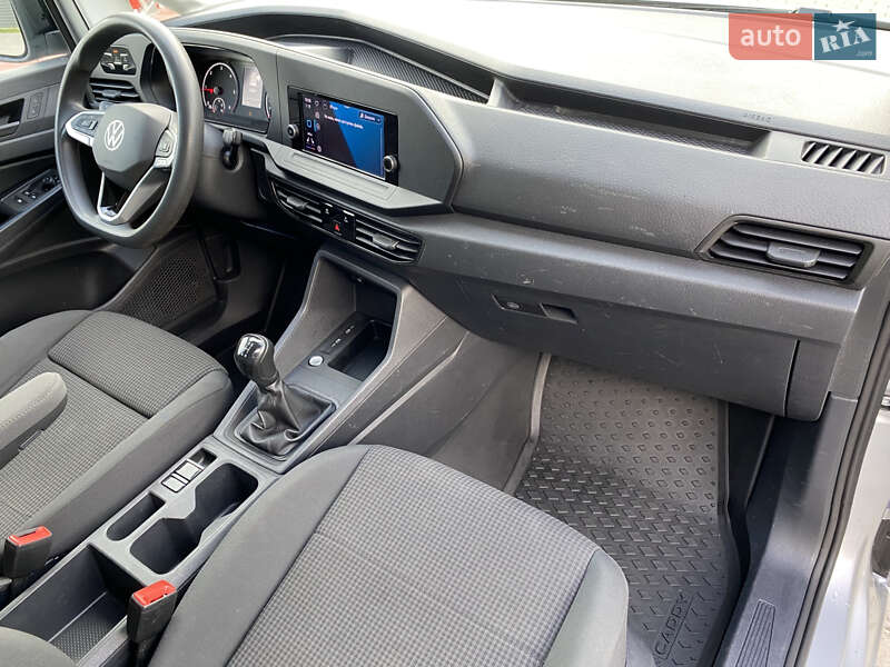 Грузовой фургон Volkswagen Caddy 2022 в Радивилове