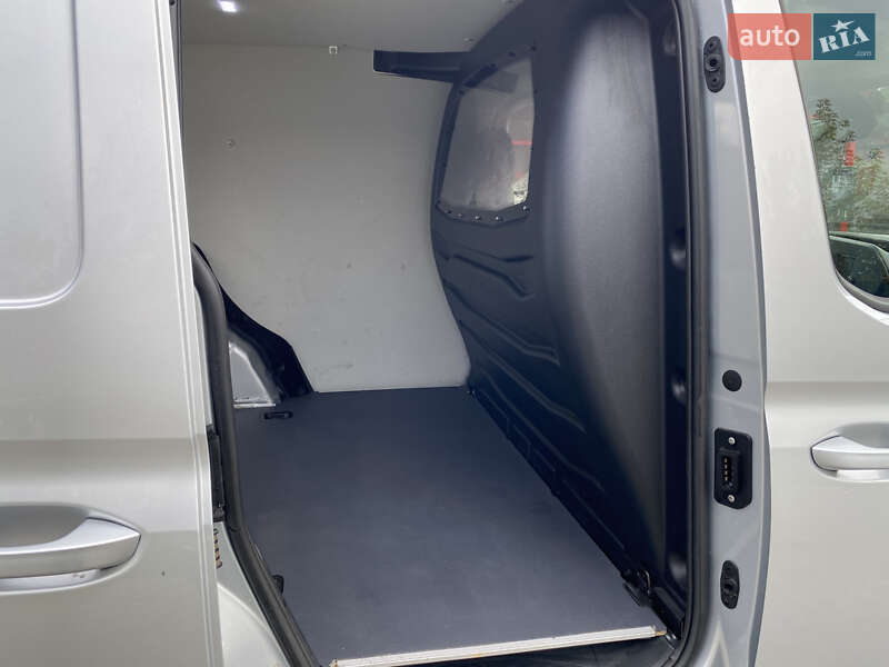 Грузовой фургон Volkswagen Caddy 2022 в Радивилове